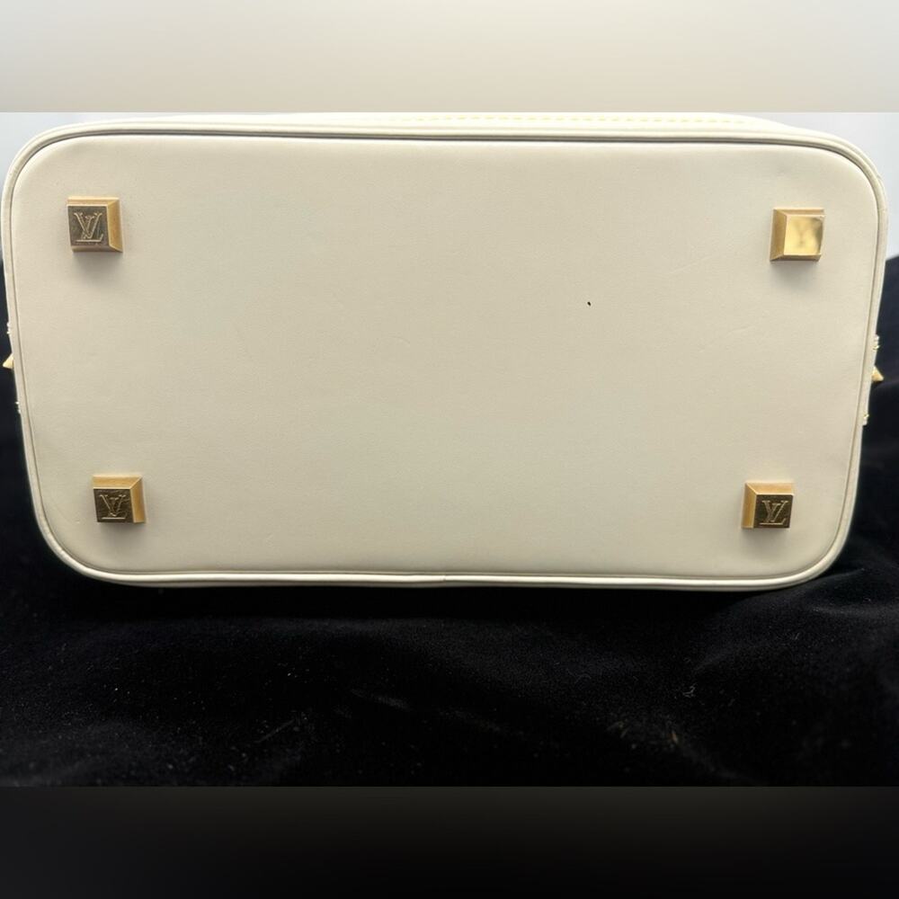 Louis Vuitton | Lockit PM | Suhali Leather | Blanc | VINTAGE - Quiet Luxury - Picture 11 of 16